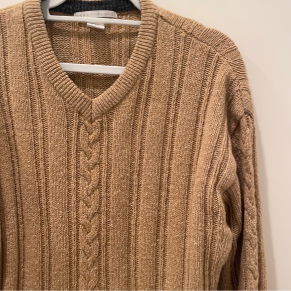 Perry Ellis Light Brown Knit Sweater - Picture 2 of 4